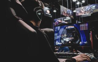 Jak powstają gry i filmy? Dzień Outwarty Liceum Filmowego i Kreacji Gier Wideo podczas RePlay Fest