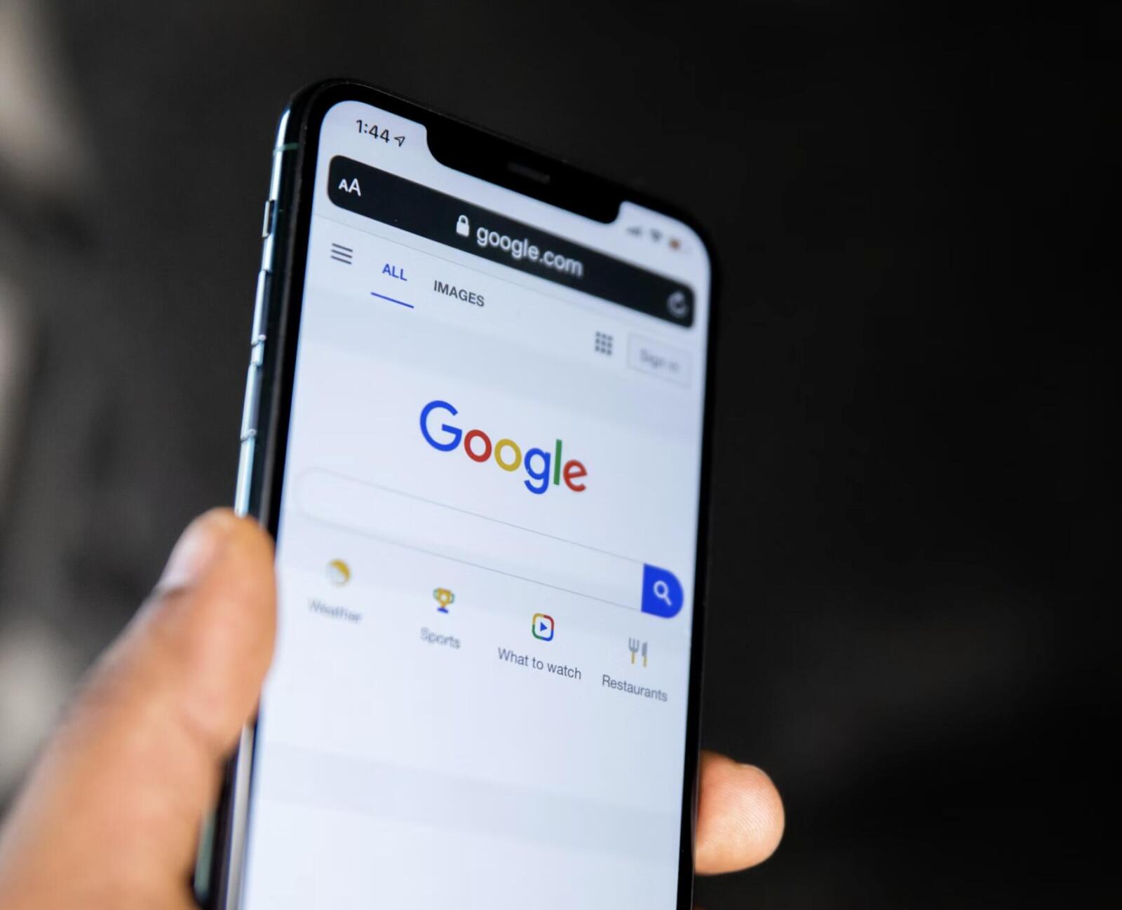 Google prezentuje aplikację AI do nagrywania i „oczyszczania” mowy