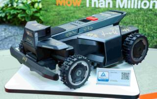 Segway Navimow wyprodukował milion robotów koszących. Nowa linia produkcyjna powstaje także w Malezji