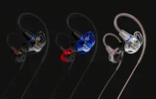 Sony wprowadza słuchawki douszne typu monitor o wysokim poziomie izolacji akustycznej, stworzone z myślą o jeszcze lepszych doświadczeniach podczas występów scenicznych