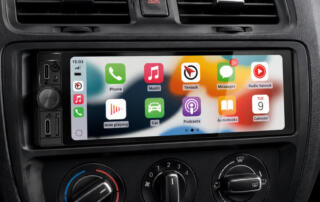 NAVITEL RD10 – radio z bezprzewodowym CarPlay i Android Auto ożywi Twój samochód